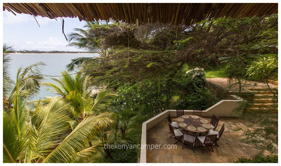 beach-house-lamu-island-accommodation-kenya-10