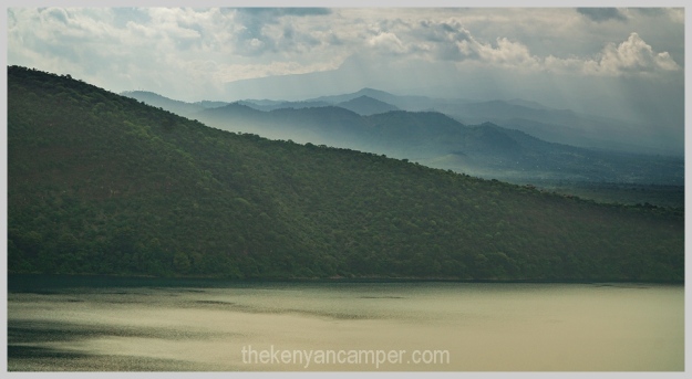 lake-chala-tsavo-west-lake-jipe-camping-kenya-02